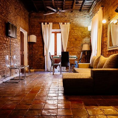 Gorgeous House Trastevere روما الغرفة الصورة